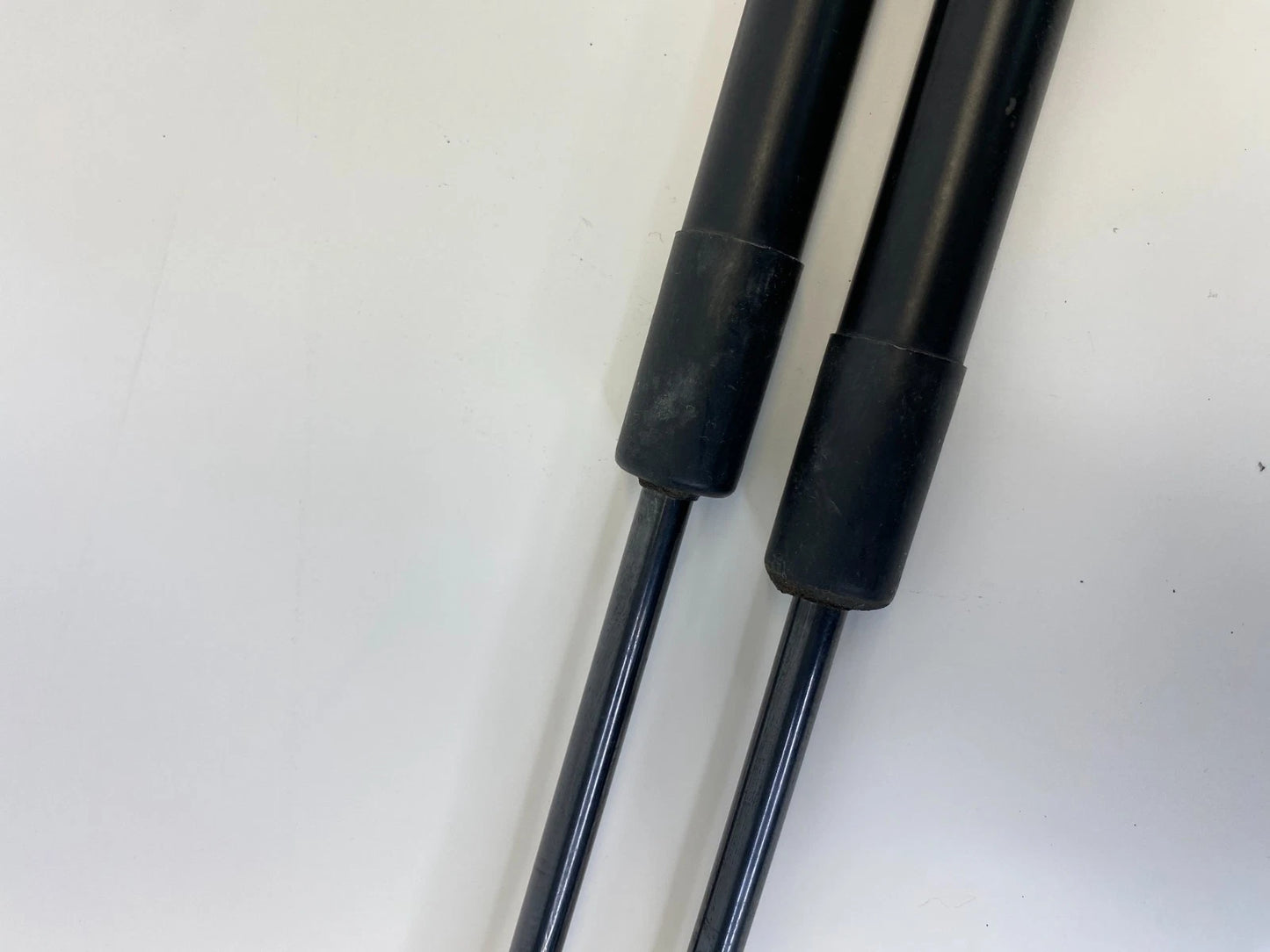 2016-2019 FORD EXPLORER POLICE REAR TRUNK LIFTGATE SUPPORT SHOCK STRUTS PAIR