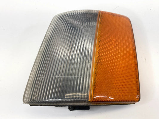 1993-1998 JEEP GRAND CHEROKEE FR LEFT TURN SIGNAL MARKER LIGHT LAMP 56005491 OEM