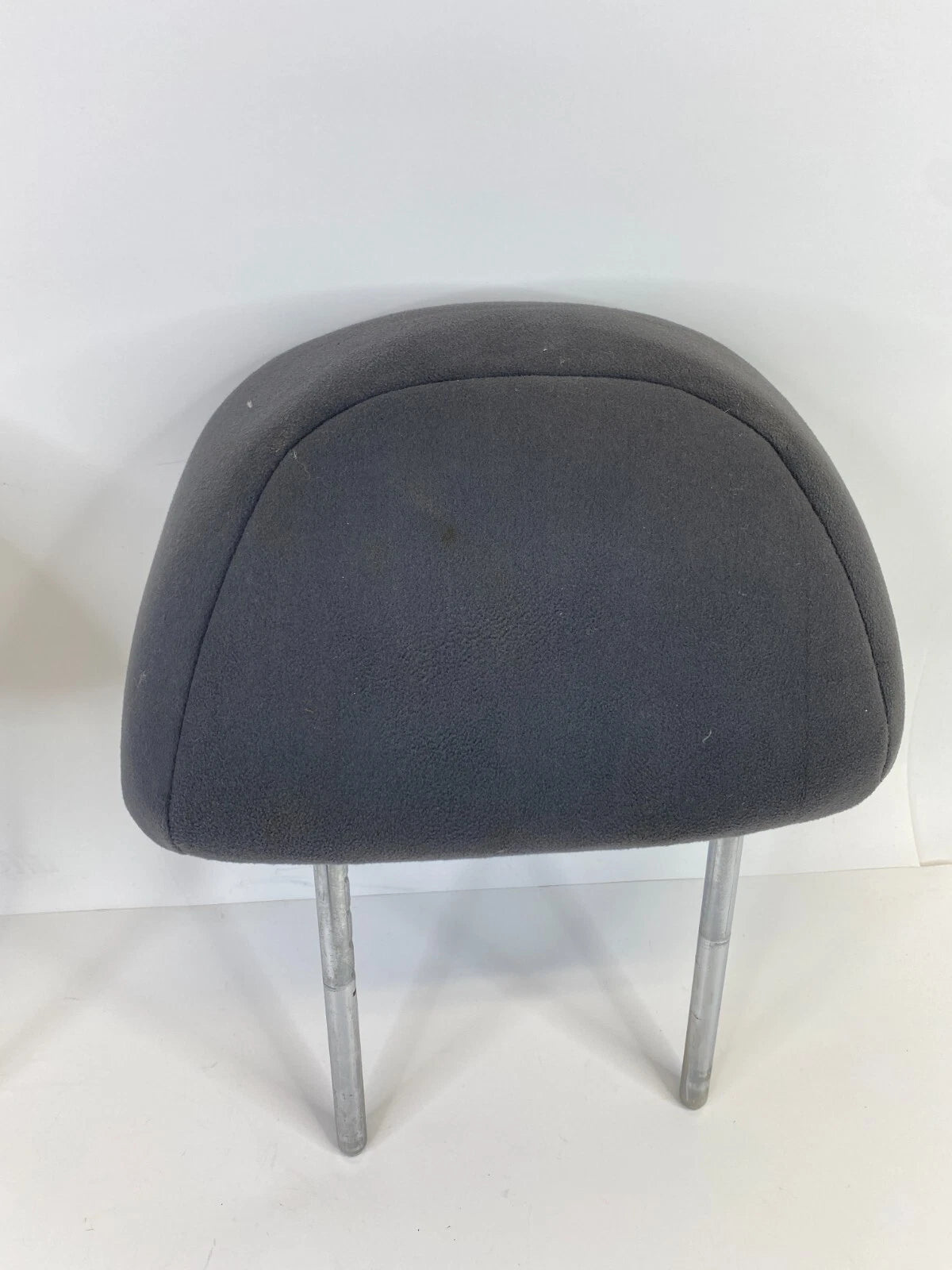 01 02 NISSAN PATHFINDER FRONT LEFT RIGHT SEAT HEADREST HEAD REST SET PAIR OEM