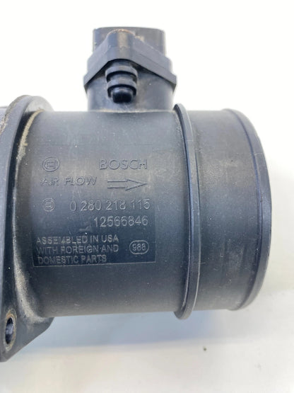 04-07 CADILLAC CTS 3.6L A/T MASS AIR FLOW SENSOR METER MAF ASSY 12566846 OEM