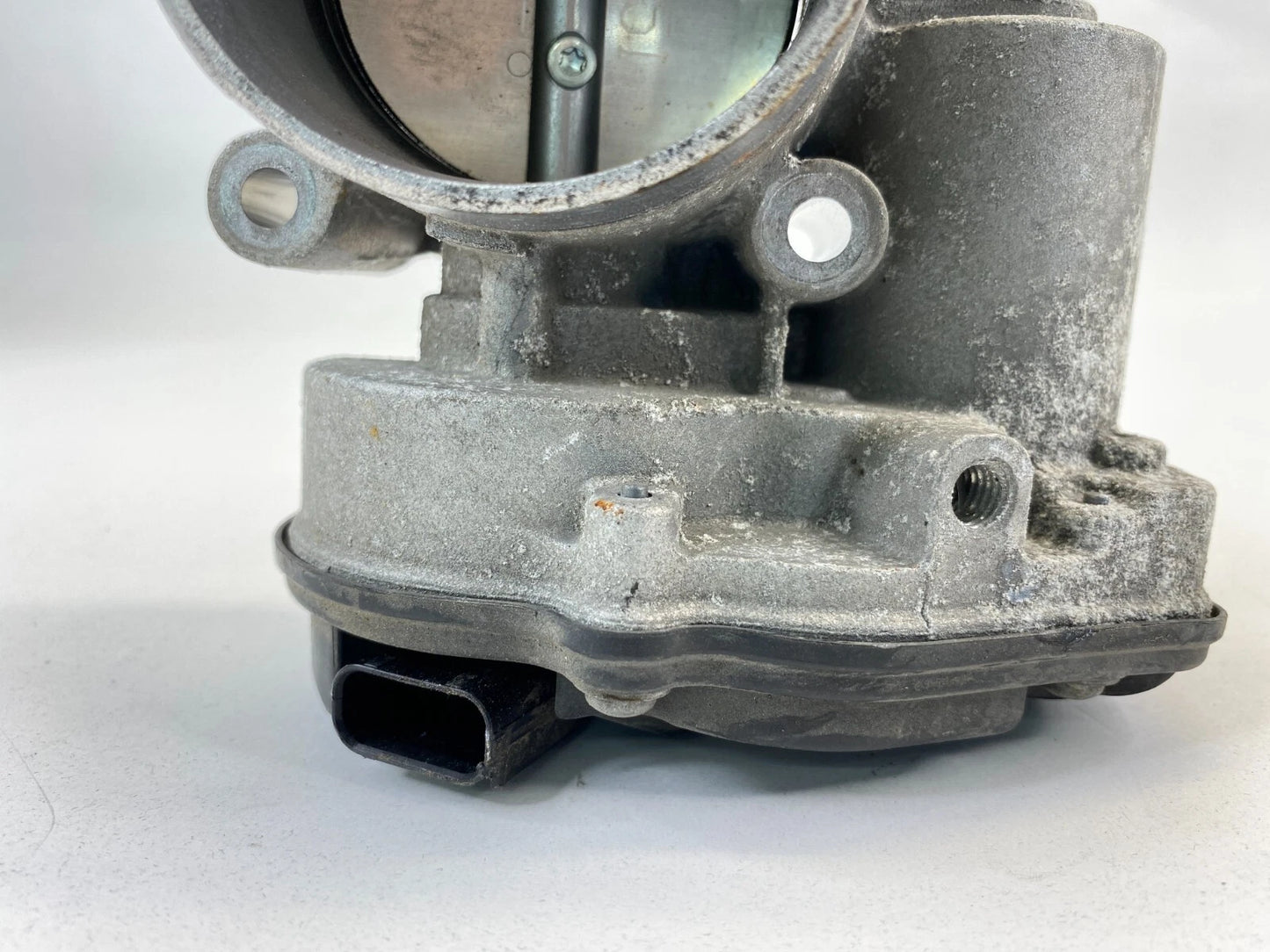2013-2020 FORD FUSION SEDAN 2.5L THROTTLE BODY THROTTLE VALVE DS7E-9F991-AF OEM