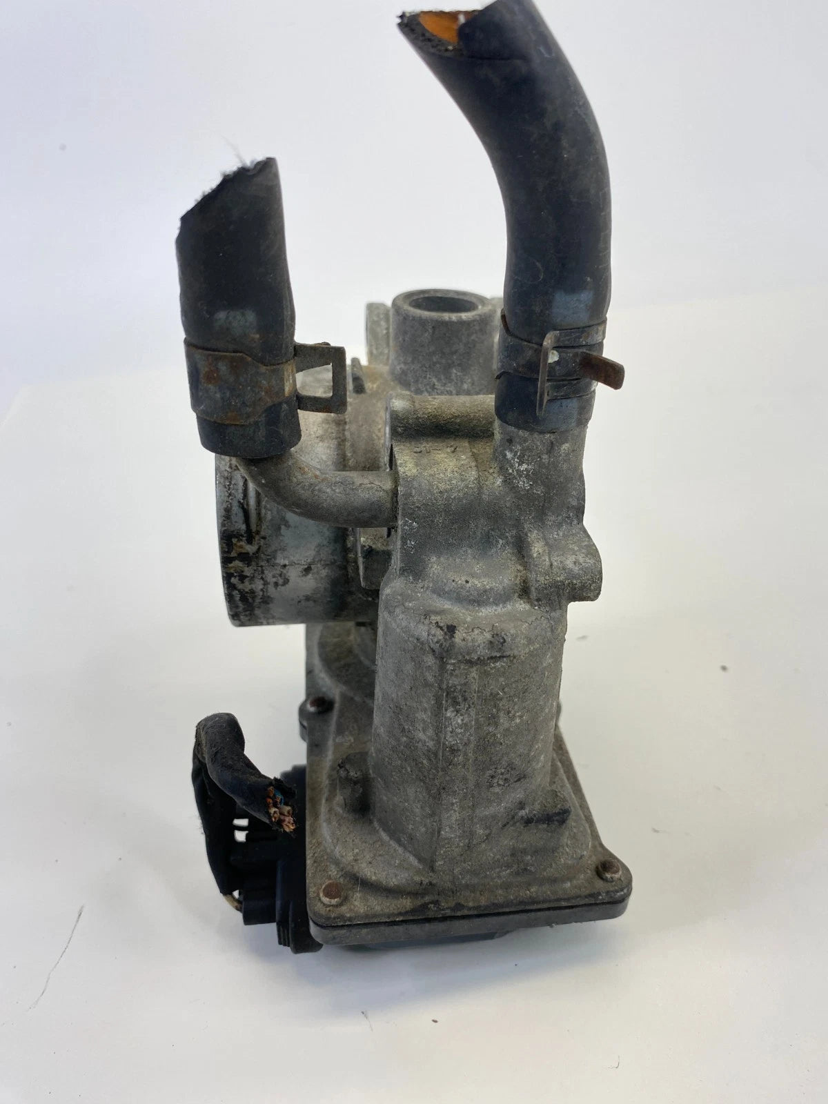 2012-2019 HYUNDAI ACCENT 1.6L 16V THROTTLE BODY THROTTLE VALVE 35100-2B300 OEM