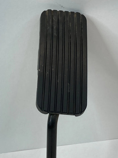 2007-2010 HYUNDAI ELANTRA ACCELERATOR GAS PEDAL ASSEMBLY WITH BRACKET MOUNT OEM