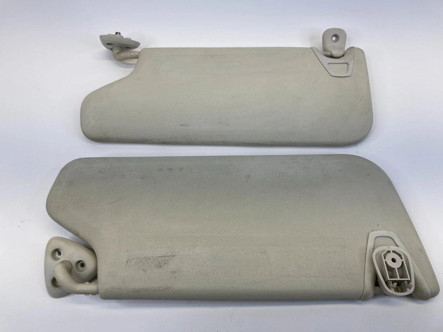 2009 2010 DODGE JOURNEY LEFT RIGHT SUN VISOR PAIR SET WITH MIRRORS PANELS OEM