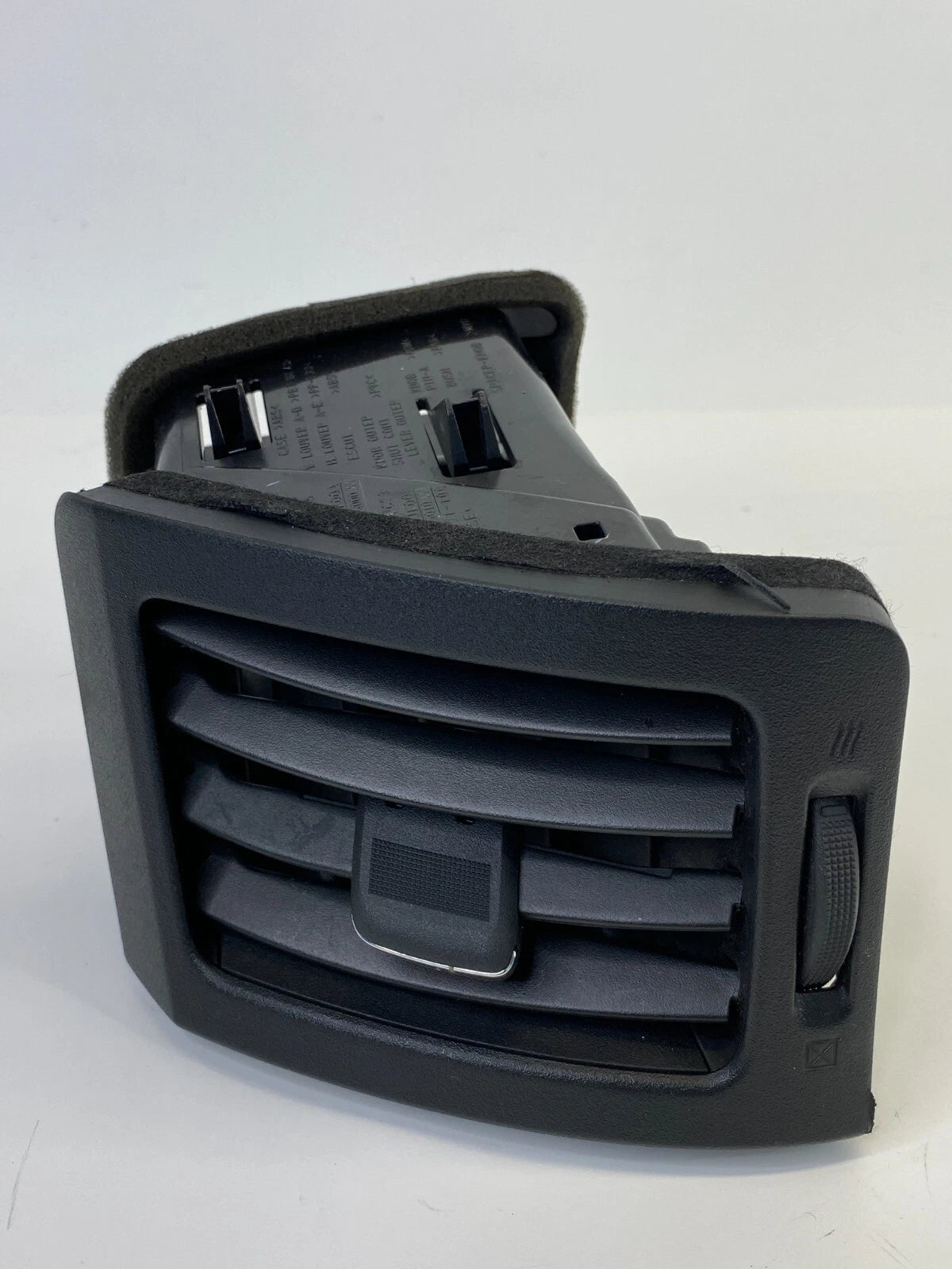 2007 2008 INFINITI G35 SEDAN DASH LEFT DRIVER SIDE A/C AIR VENT OUTER OUTLET OEM