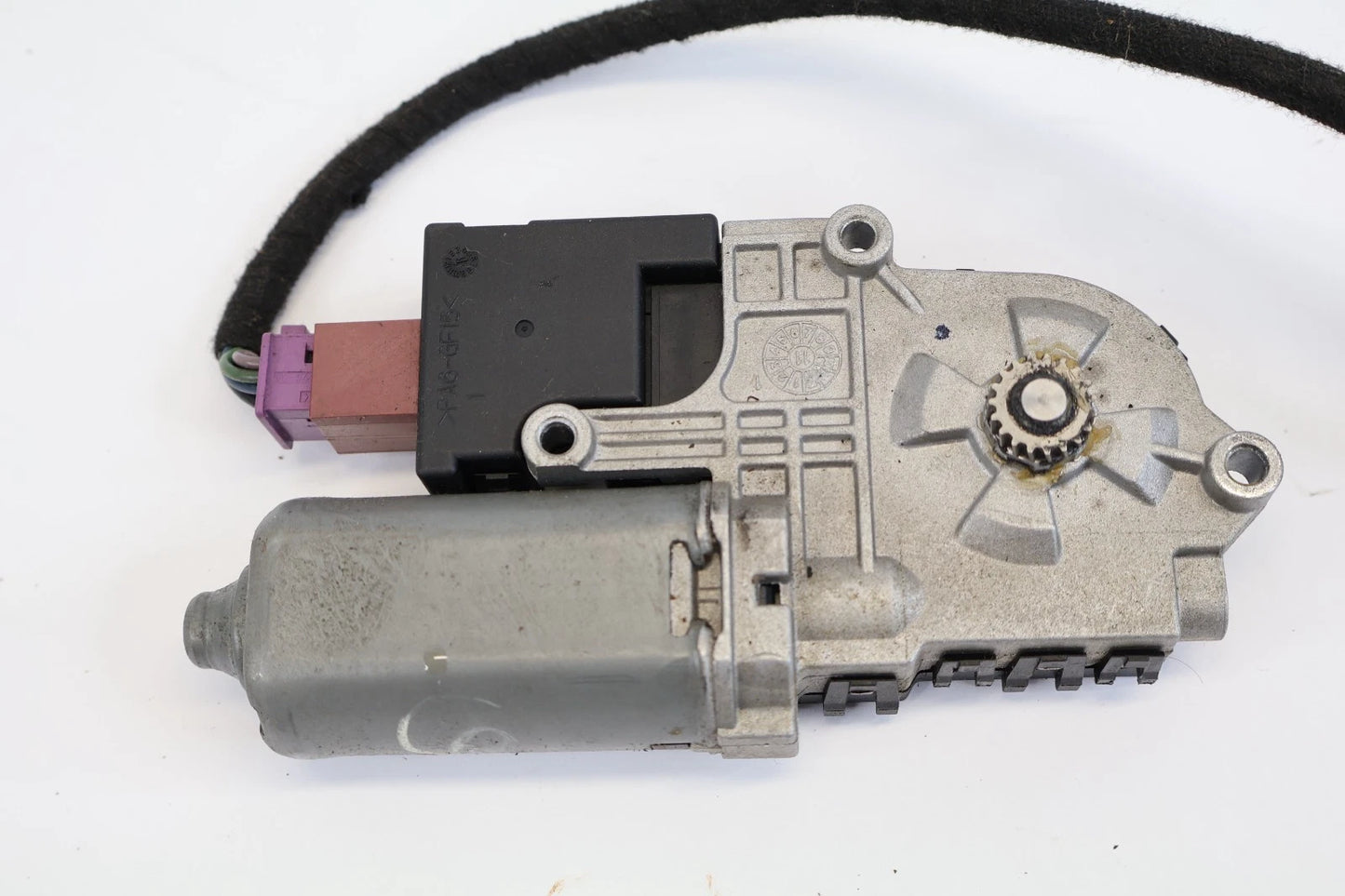 2011-2022 JEEP GRAND CHEROKEE POWER SUNROOF MOON ROOF MOTOR UNIT 513696520 OEM
