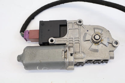 2011-2022 JEEP GRAND CHEROKEE POWER SUNROOF MOON ROOF MOTOR UNIT 513696520 OEM