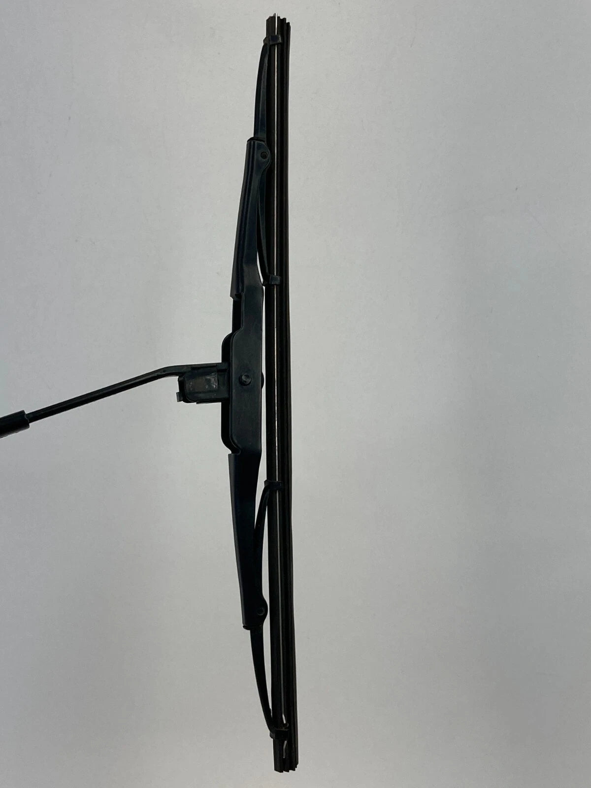 2007-2012 DODGE CALIBER HATCHBACK REAR WINDSHIELD WIPER ARM & BLADE OEM