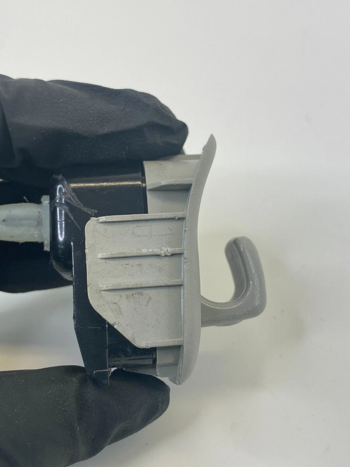 2006-2013 LEXUS IS250 REAR LEFT SIDE INNER ROOF HANG HANGER COAT HOOK OEM