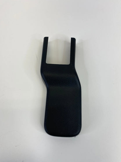 10-13 MAZDA 3 MAZDA3 SEDAN FRONT LEFT SIDE SEAT TRACK RAIL CAP COVER BBM257044