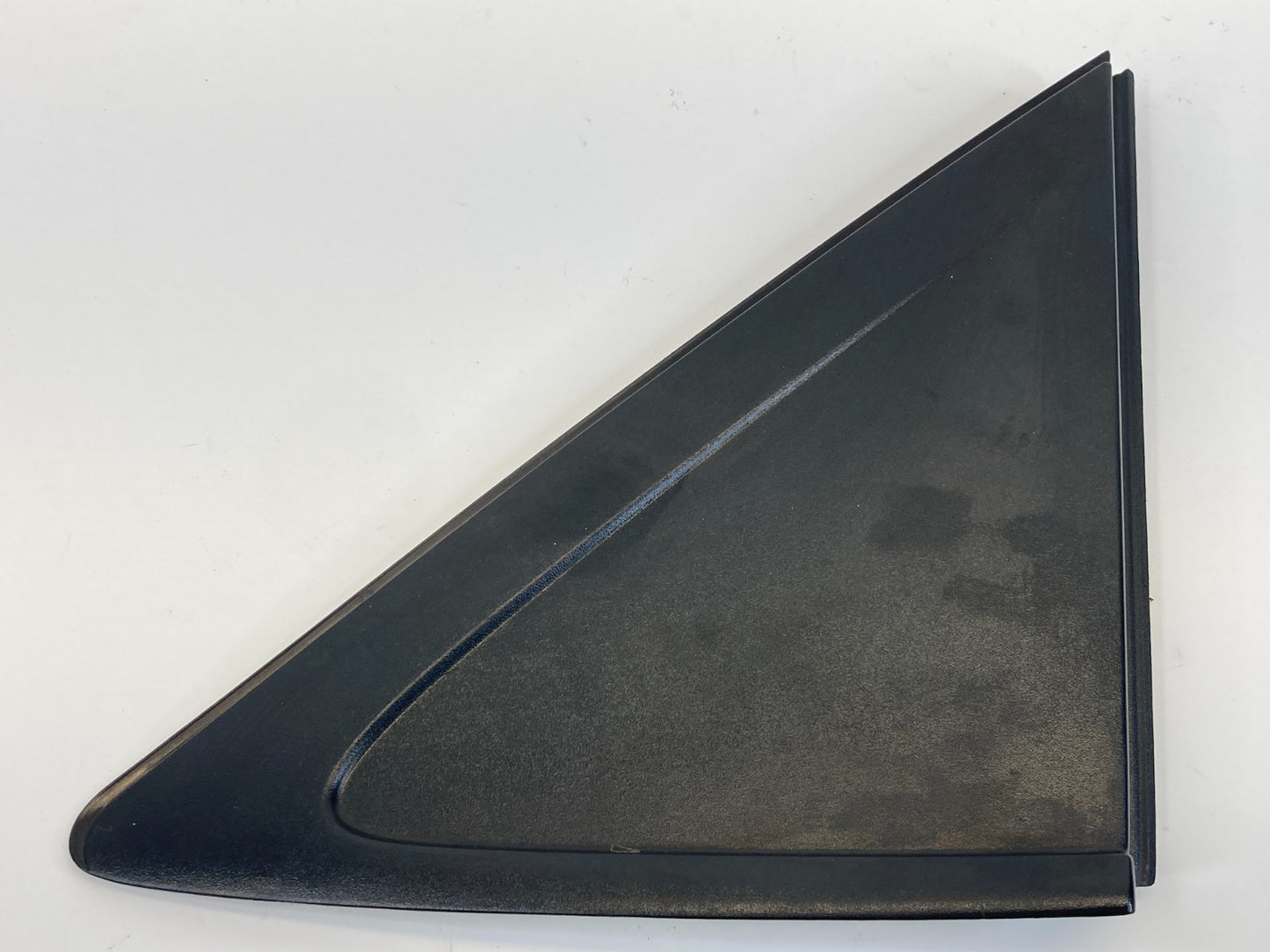 2012-2017 Hyundai Accent Sedan Right Quarter Window Trim Molding 87820-1R000 OEM