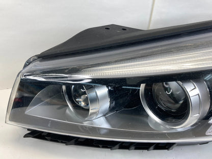 2016-2018 KIA SORENTO LEFT SIDE HEADLIGHT HALOGEN W/ GUIDE LED 92101-C6 OEM