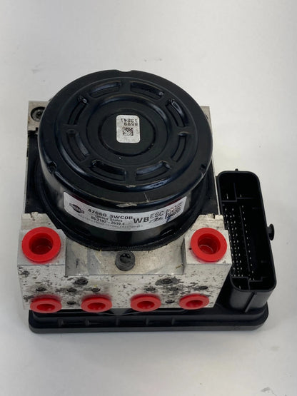 14-19 Nissan Versa Note 1.6L M/T FWD ABS Anti Lock Brake Pump Module 47660-3WC0B