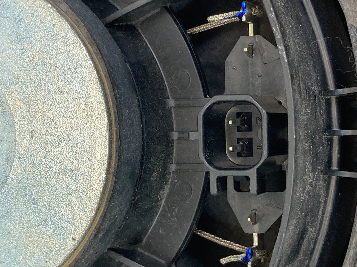 2010-2017 CHEVROLET EQUINOX REAR RIGHT DOOR AUDIO SOUND SPEAKER 23446920 OEM