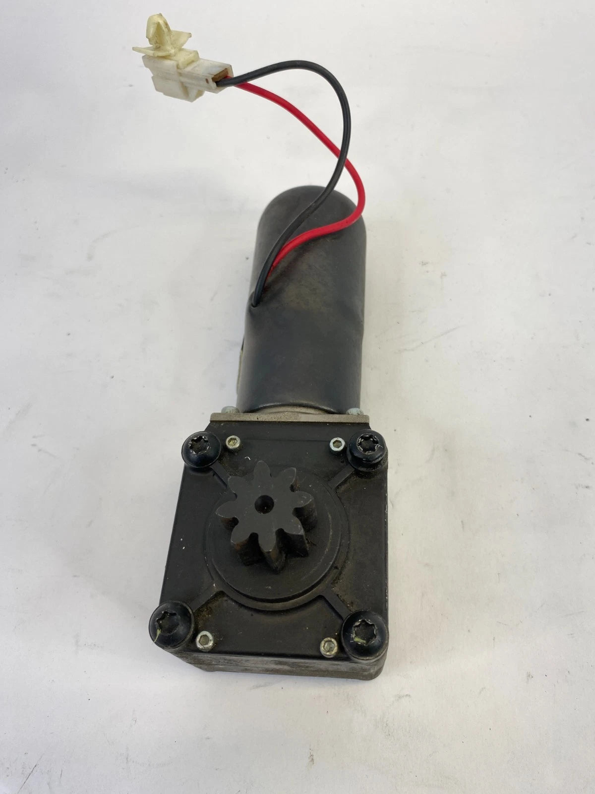 1996-2005 MITSUBISHI ECLIPSE SPYDER RIGHT SIDE CONVERTIBLE TOP MOTOR 409A588