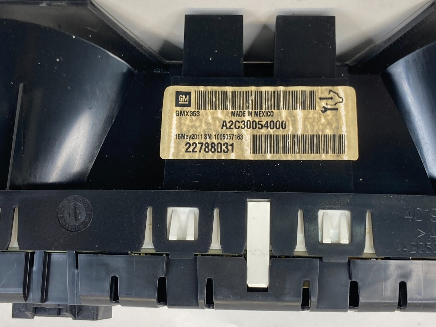 2011 Buick LaCrosse AT Speedometer Instrument Cluster Gauges 173K Miles 22788031