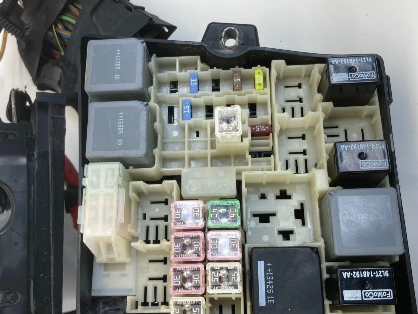 12-14 FORD FOCUS 2.0L FWD ENGINE FUSE BOX JUNCTION RELAY MODULE CV6T14K733 OEM