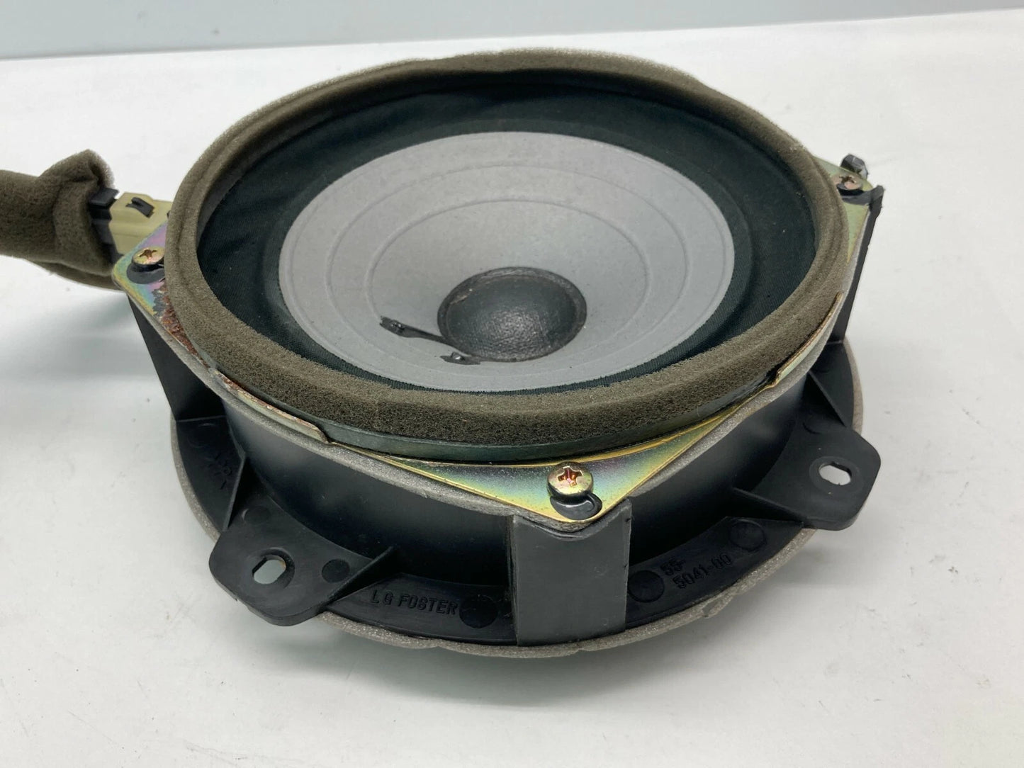 1997-2001 HYUNDAI TIBURON FRONT RIGHT SIDE DOOR AUDIO SPEAKER 96331-27000 OEM