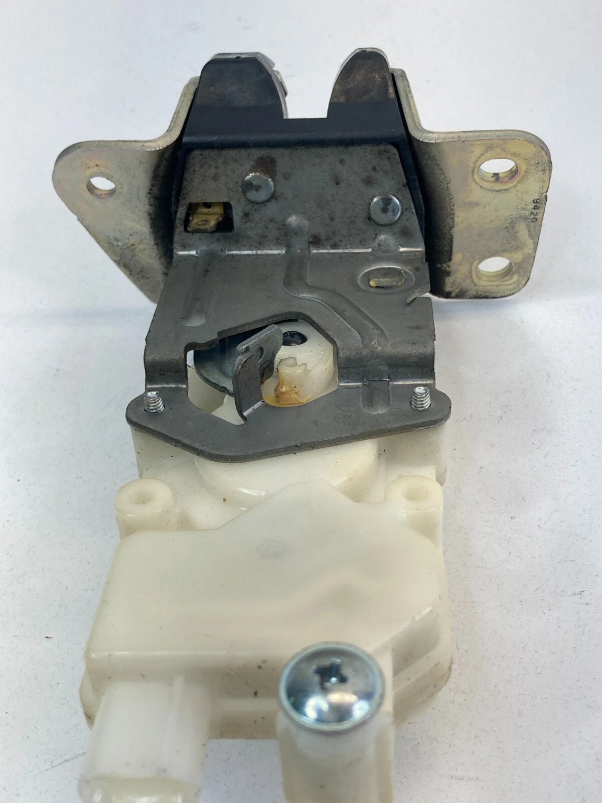 07 08 09 11 12 13 MITSUBISHI OUTLANDER REAR TRUNK LOCK LATCH ACTUATOR OEM