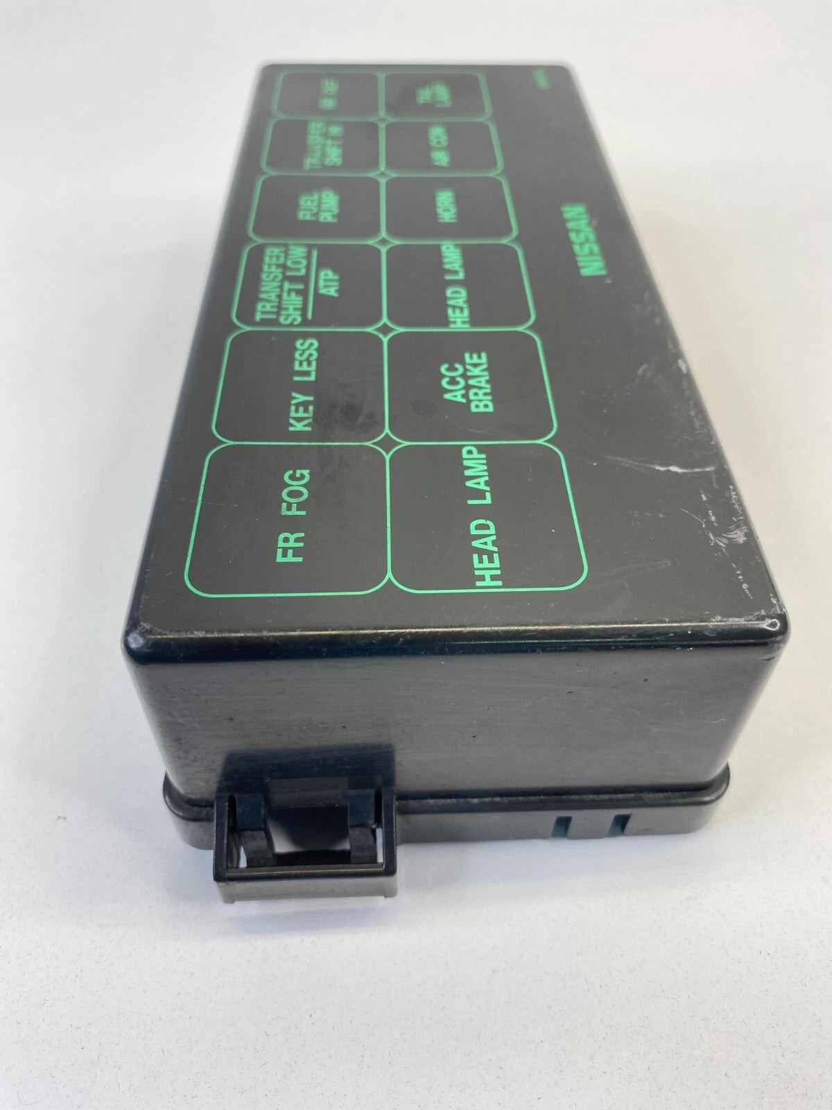 2001 2002 2003 INFINITI QX4 3.5L V6 INNER FUSE RELAY BOX LID CAP COVER OEM