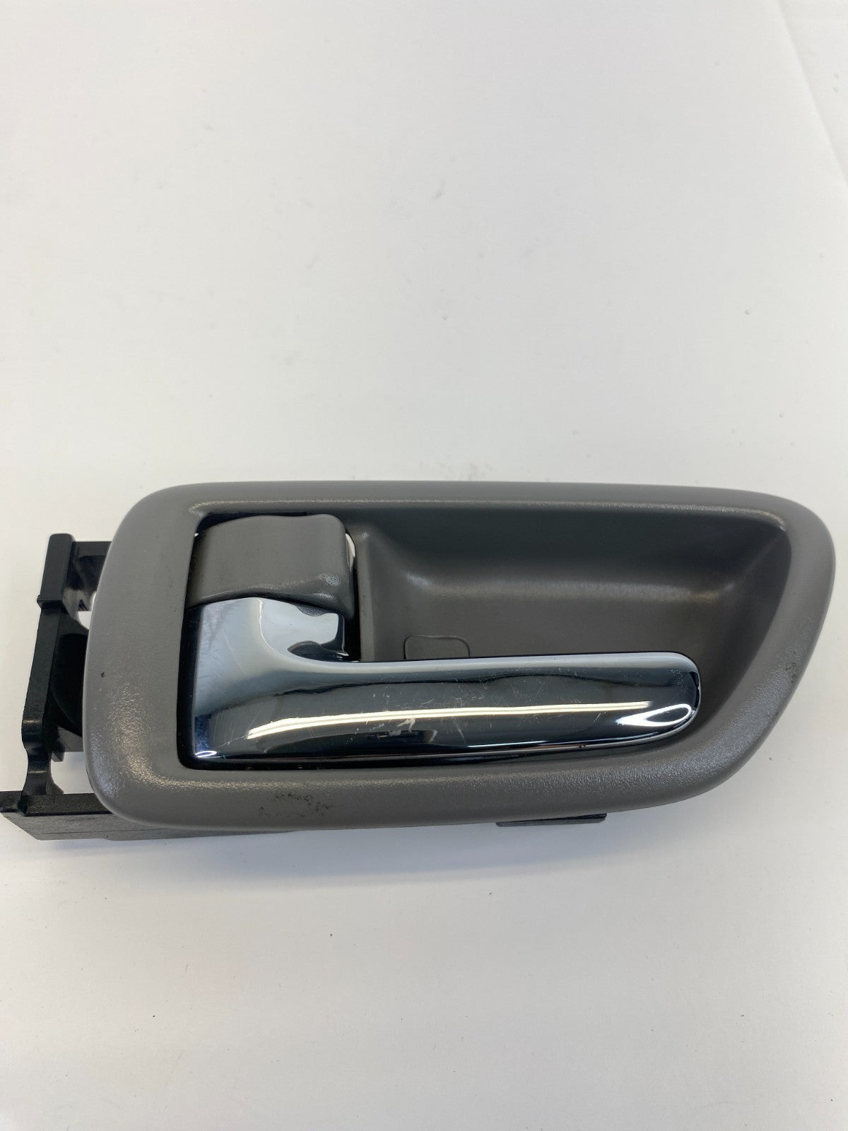 2000-2004 Toyota Avalon Rear Left Side Interior Door Handle Assembly OEM