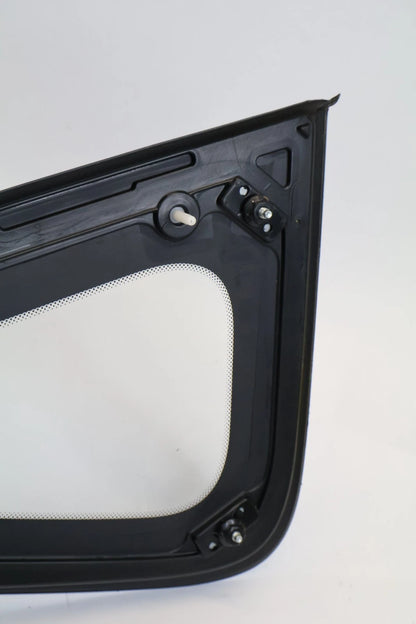2010-2013 KIA SOUL REAR QUARTER GLASS WINDOW PASSENGER RIGHT SIDE OEM