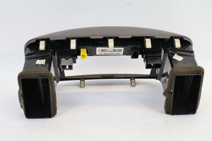06-11 HYUNDAI ACCENT CENTER DASH RADIO CLIMATE BEZEL PANEL W VENTS & CLOCK OEM