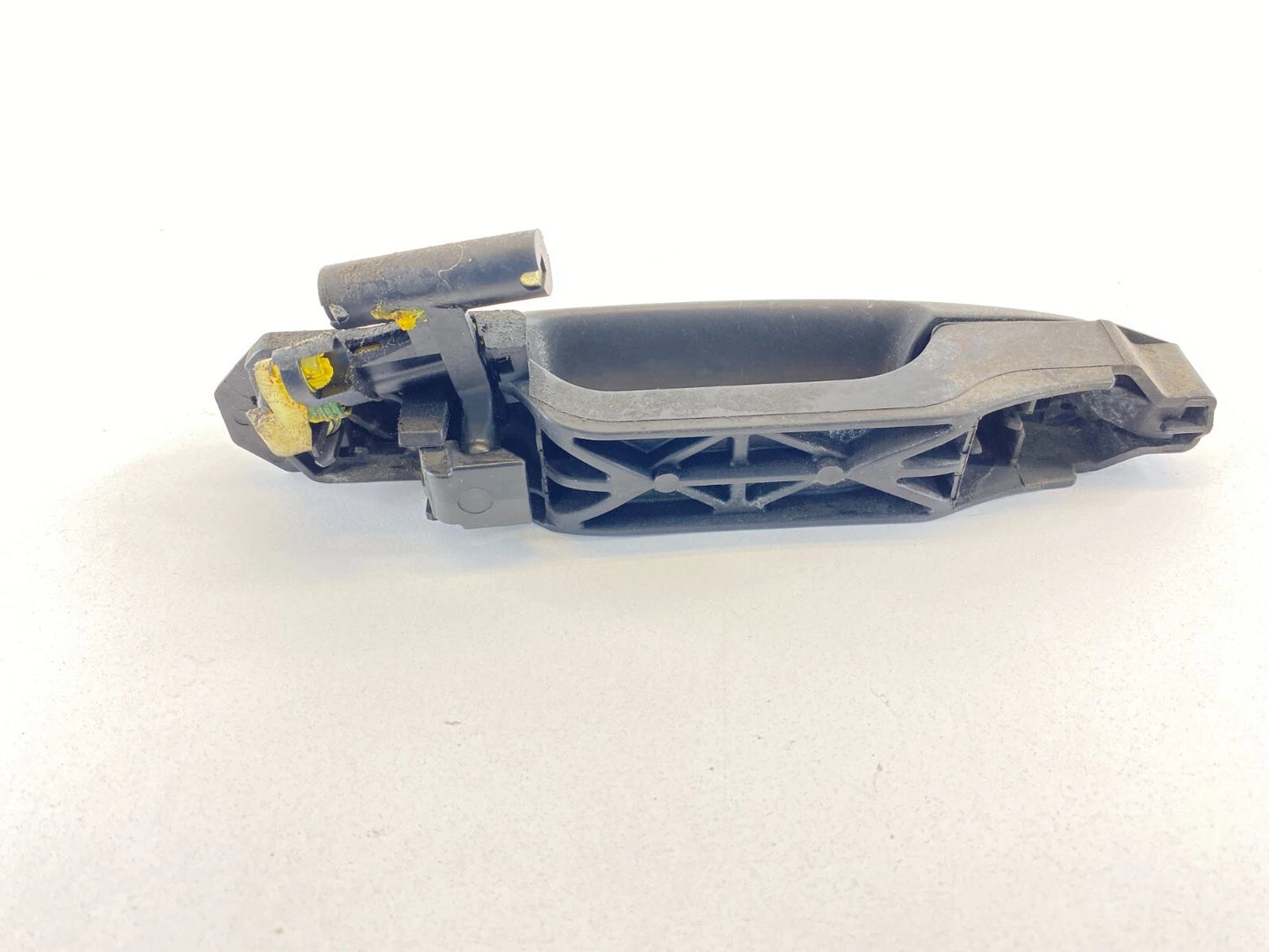 2001-2003 TOYOTA RAV4 HIGHLANDER REAR LEFT SIDE EXTERIOR DOOR HANDLE ASSEMBLY