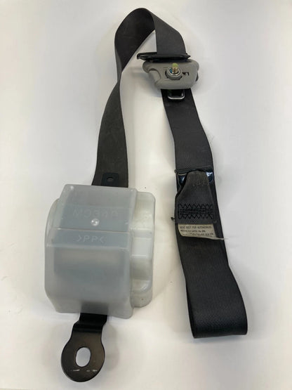 2003 2004 MITSUBISHI MONTERO SPORT FRONT RIGHT PASSENGER SEAT BELT RETRACTOR OEM