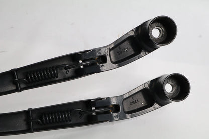 2006-2010 HUMMER H3 FRONT WINDSHIELD WIPER ARM SET LEFT & RIGHT OEM