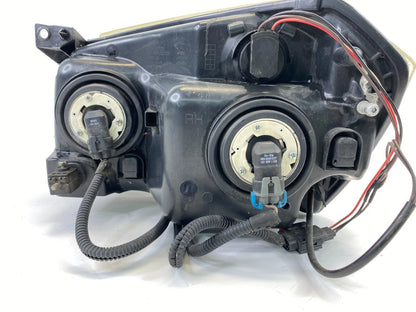 2005-2007 DODGE MAGNUM FRONT RIGHT PASSENGER SIDE HEADLIGHT HEADLAMP ASEMBLY OEM