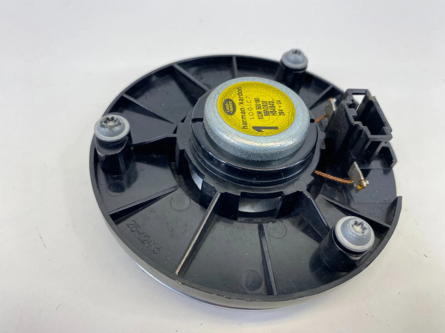 2005 2006 RANGE ROVER REAR LEFT SIDE DOOR AUDIO SPEAKER ASSY XQM500180 OEM