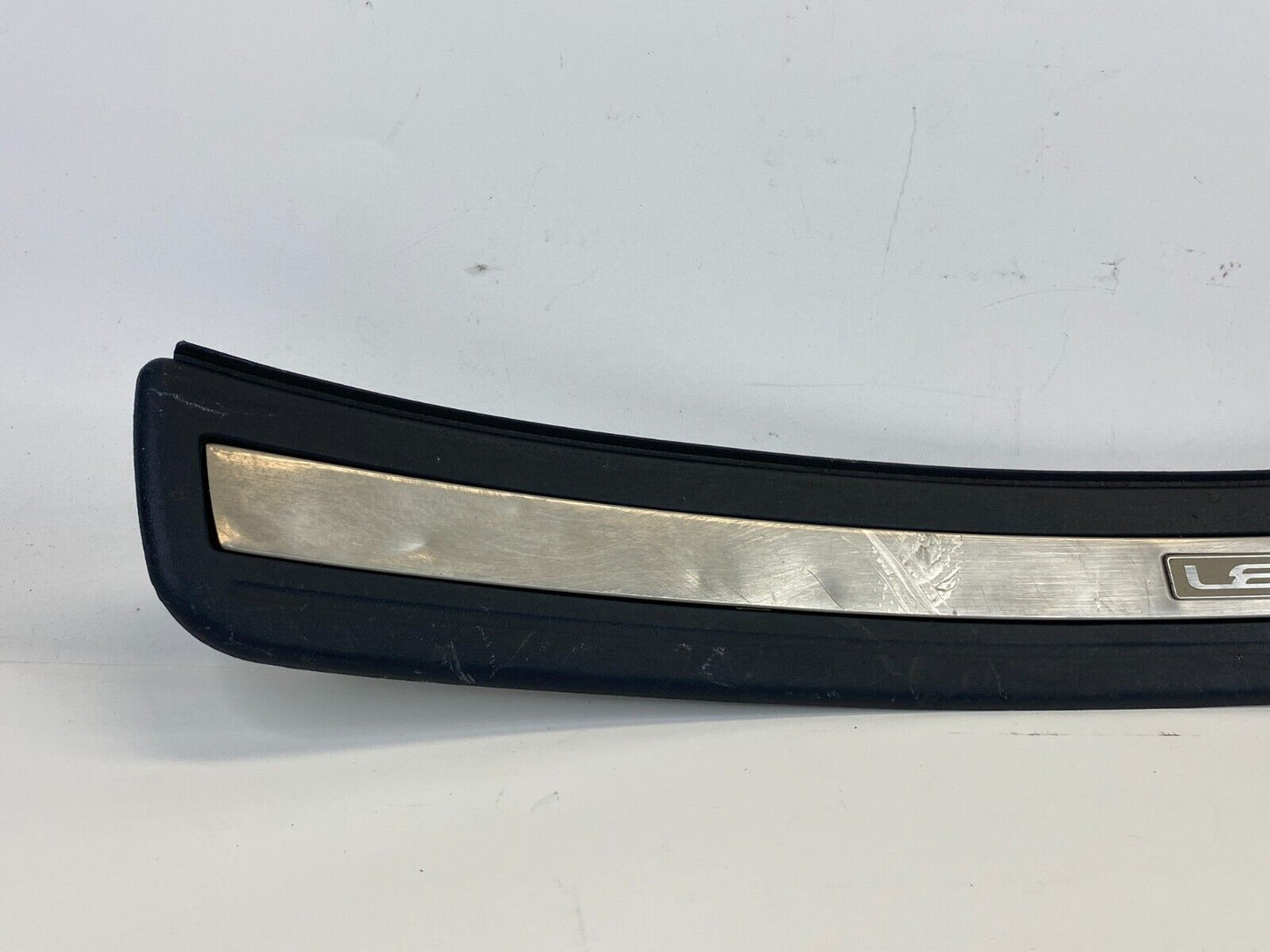 2000 2001 Lexus ES300 Rear Right Door Sill Scuff Plate Floor Step 67915-33040