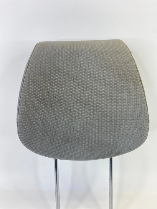 2012-2014 HYUNDAI ACCENT FRONT LEFT DRIVER SIDE SEAT HEADREST HEAD REST OEM