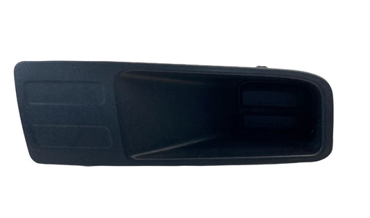 2006-2009 FORD FUSION SEDAN FRONT BUMPER RIGHT FOG LIGHT HOLE COVER TRIM BEZEL