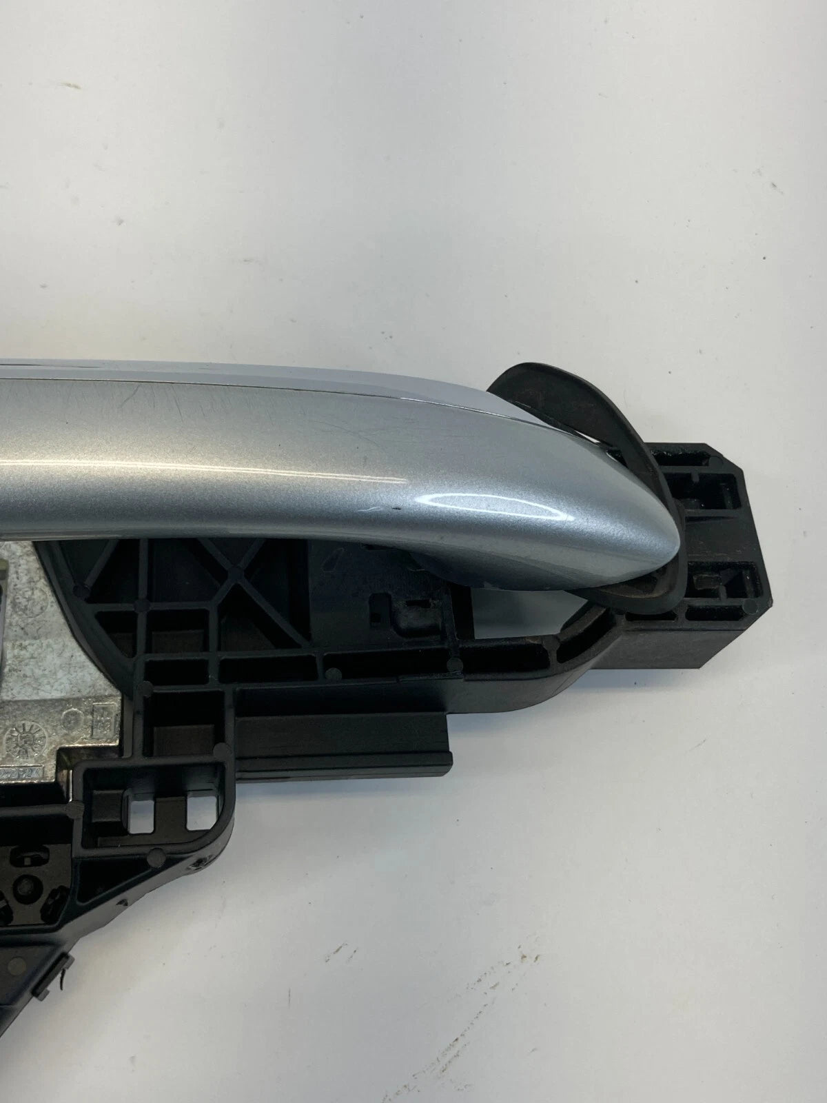 2006 2007 MERCEDES-BENZ ML 500 REAR RIGHT SIDE EXTERIOR DOOR HANDLE ASSEMBLY OEM