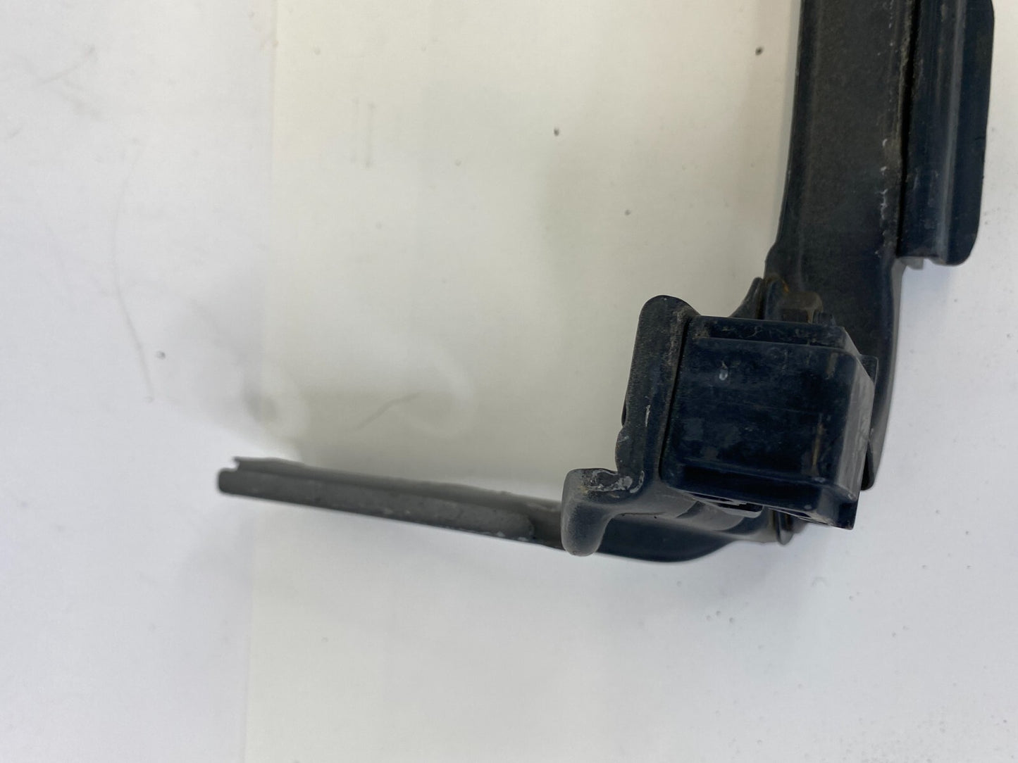 1999-2003 Lexus RX300 RX 300 Front Left Driver Headlight Lamp Mount Bracket OEM