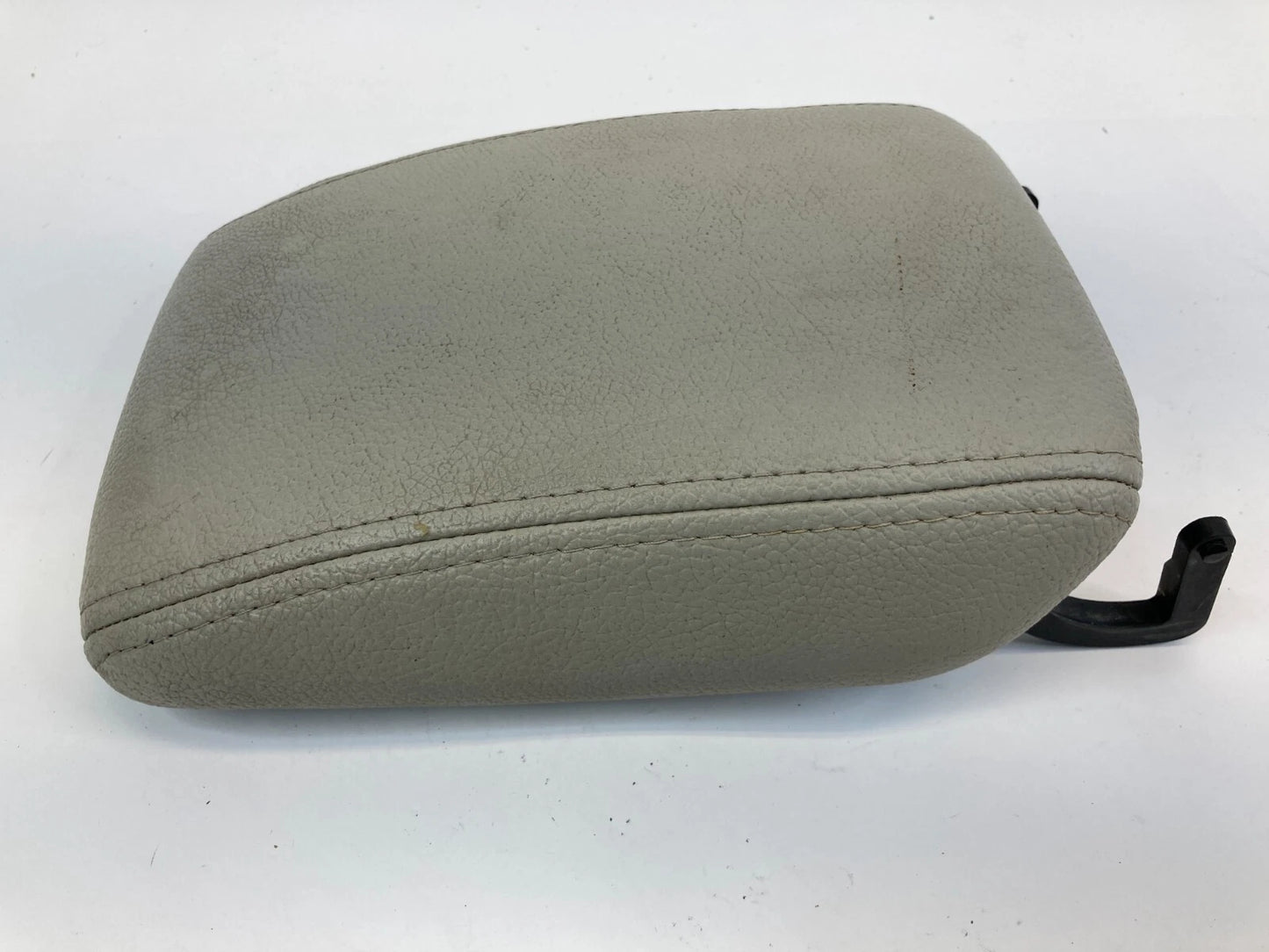 2003-2011 SAAB 9-3 93 CENTER CONSOLE ARM REST ARMREST TOP COVER LID OEM