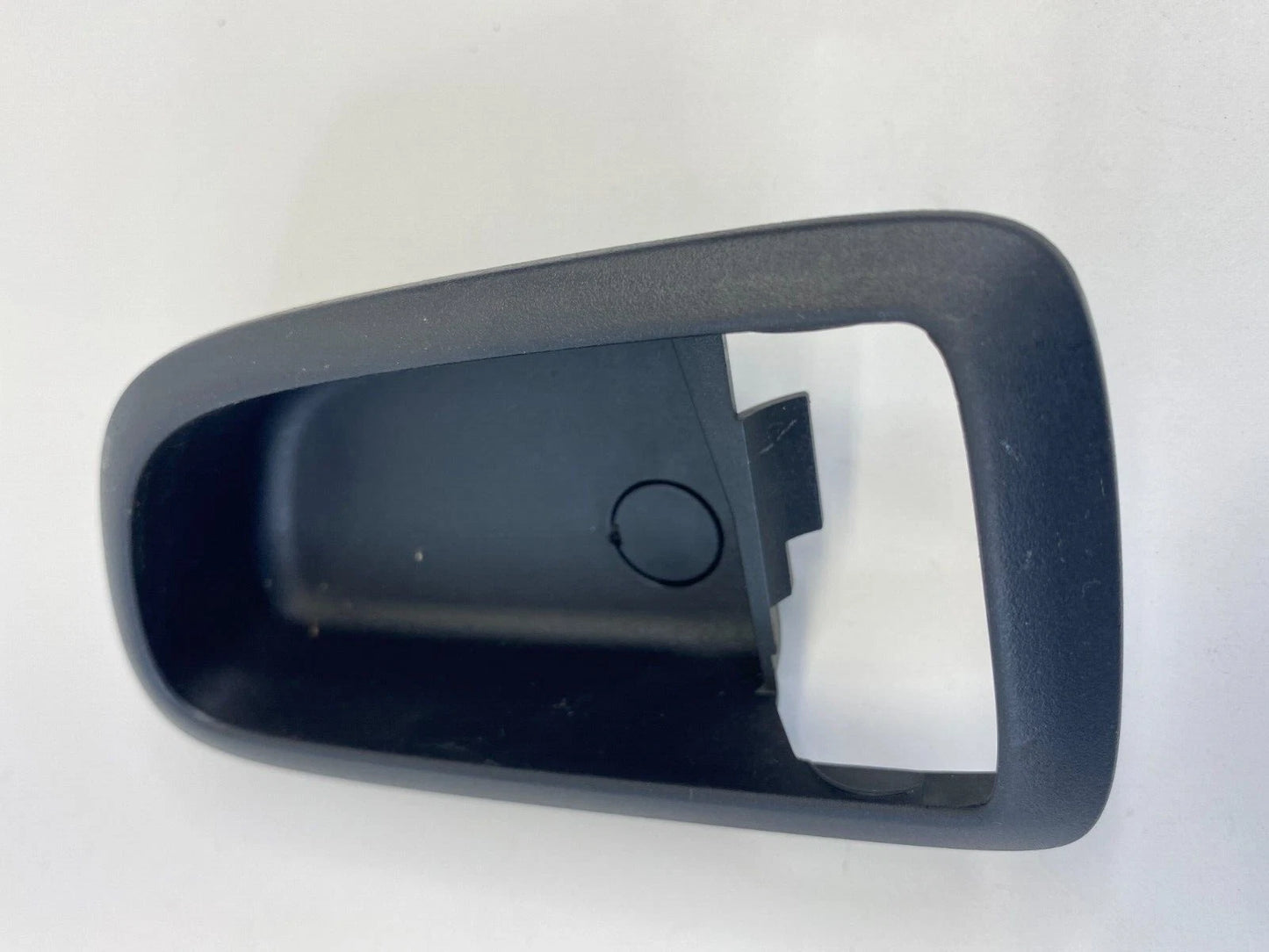 2004-2009 MAZDA 3 REAR LEFT SIDE INTERIOR INNER DOOR HANDLE COVER BEZEL OEM
