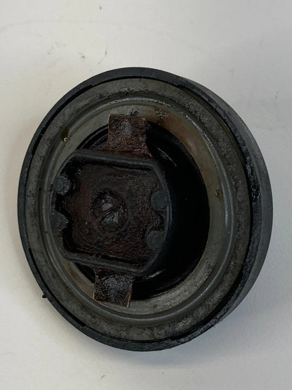 1998-2006 TOYOTA SIENNA 3.3L V6 ENGINE OIL FILLER FLUID RESERVOIR CAP LID COVER