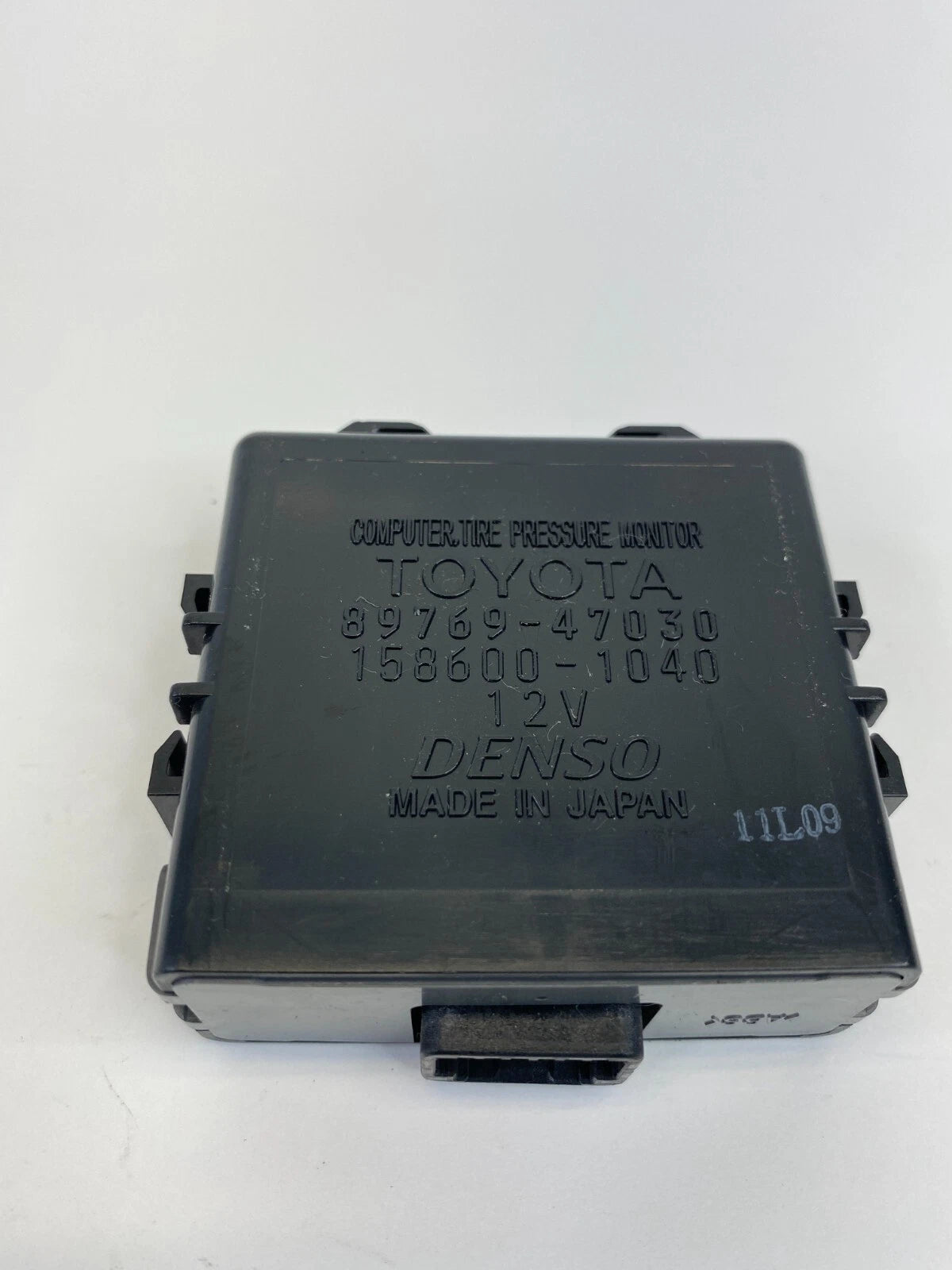 09-15 TOYOTA PRIUS TIRE PRESSURE MONITORING SYSTEM CONTROL MODULE 89769-47030