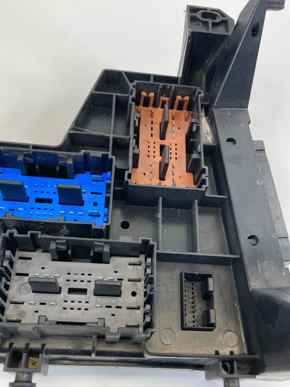 07 08 DODGE DAKOTA 4.7 AT ENGINE FUSE BOX FUSEBOX POWER DISTRIBUTION 04692092AE