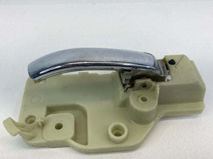 2009-2017 Jeep Patriot Rear Right Passenger Side Inner Door Handle Assembly OEM