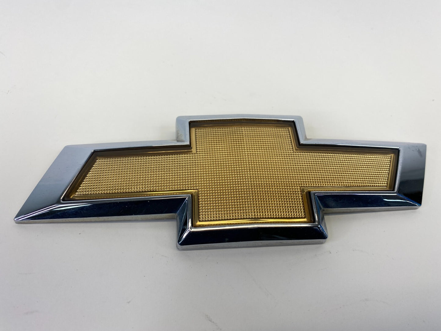 2011-2015 Chevrolet Cruze Rear Trunk Deck Lid Logo Emblem Badge OEM