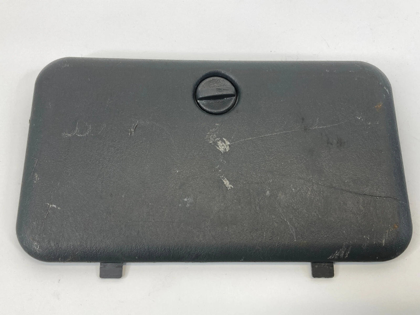 97-04 MITSUBISHI MONTERO SPORT REAR TRUNK LIFTGATE INTERIOR ACCESS COVER CAP OEM