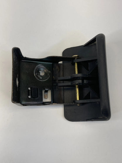 2000-2003 GMC YUKON EMERGENCY PARKING BRAKE RELEASE HANDLE LEVER OEM