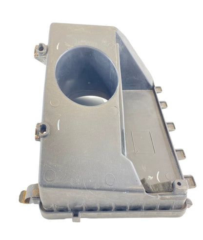 2000-2005 CHEVROLET IMPALA 3.4L AIR INTAKE CLEANER BOX FILTER HOUSING 382677 OEM