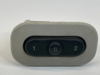 2009-2014 VOLKSWAGEN ROUTA FRONT LEFT DRIVER SIDE SEAT MEMORY CONTROL SWITCH OEM