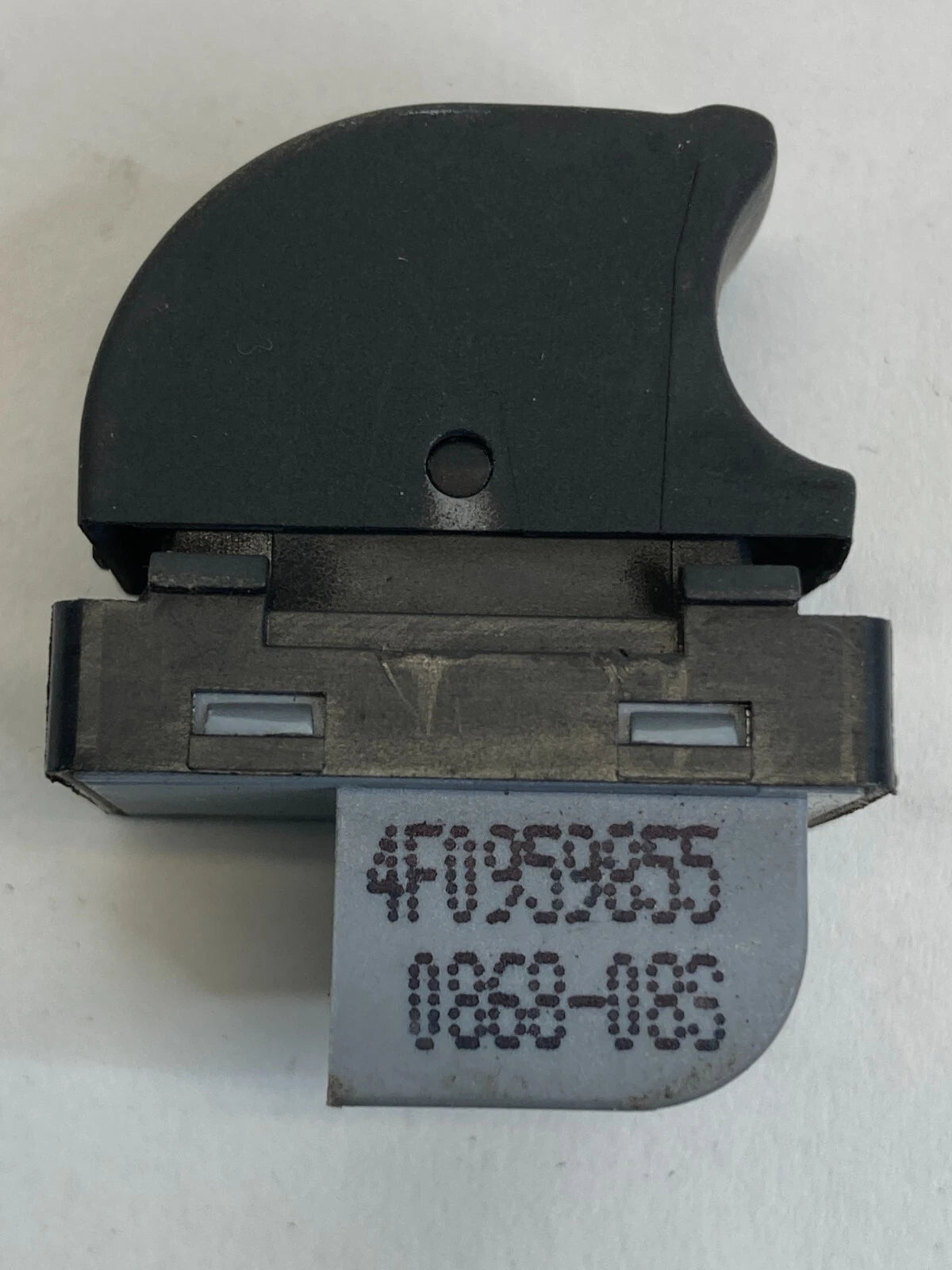 2006-2013 AUDI A6 FRONT RIGHT SIDE DOOR POWER WINDOW SWITCH 4F0-959-855 OEM
