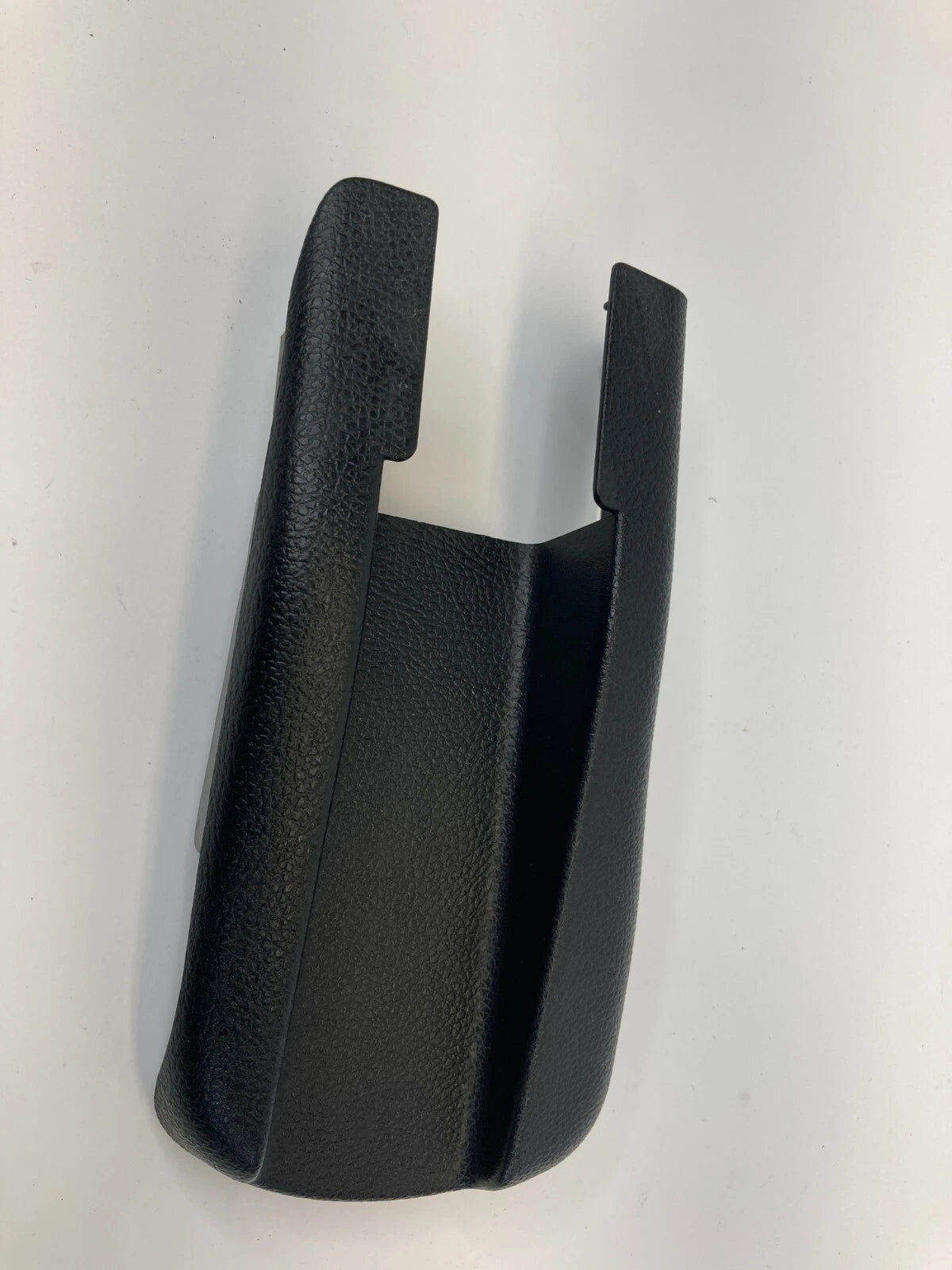 2009-2013 HONDA FIT FRONT RIGHT SEAT LEFT INNER TRACK COVER TRIM 81304-TF0A OEM